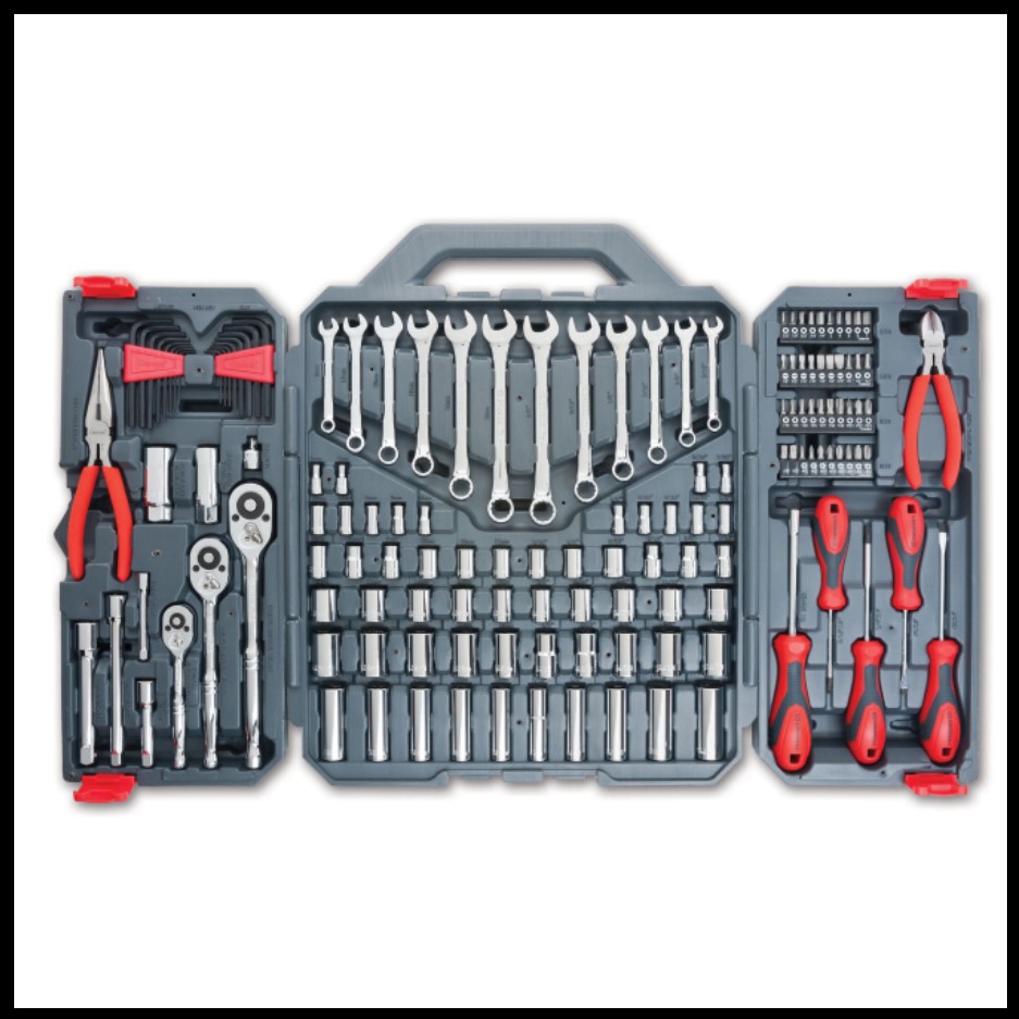 TOOL SETS &amp; KITS