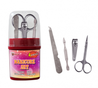 MANICURE SET